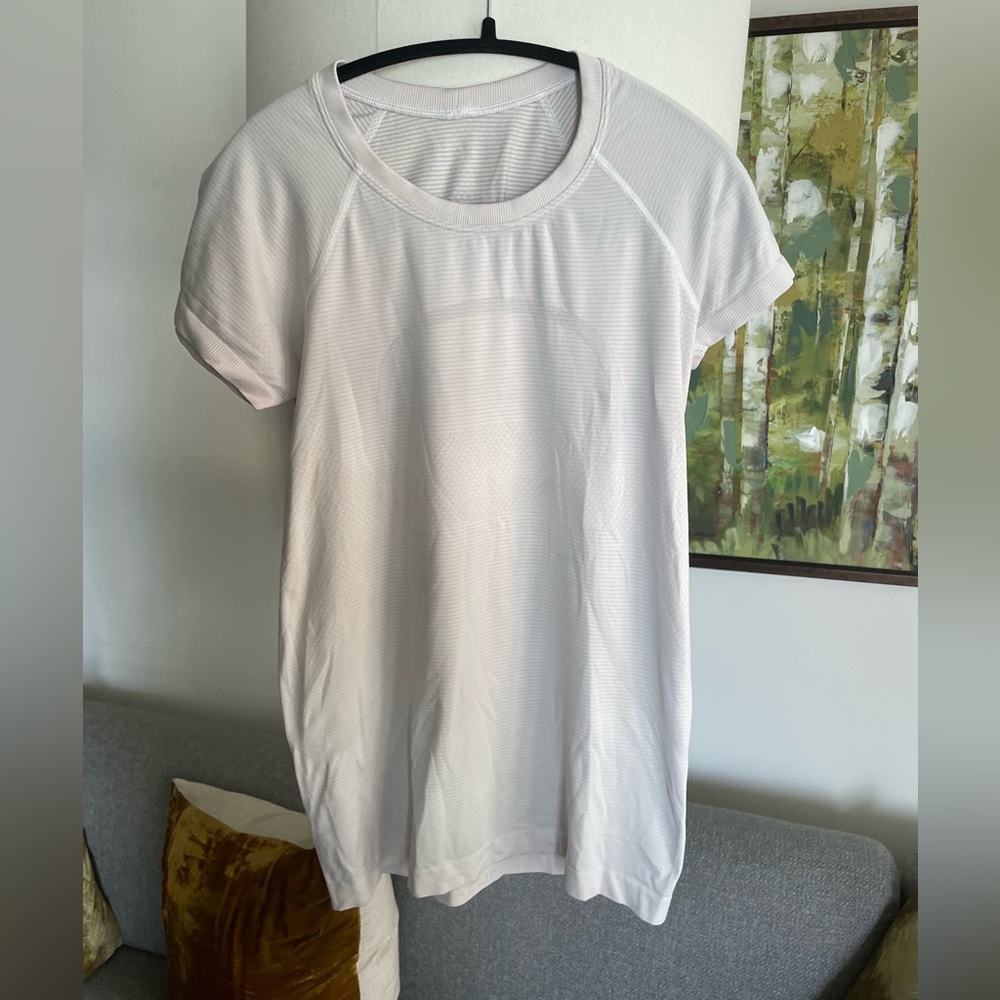 Lululemon off white Swifty Tech Short Sleeve Crew